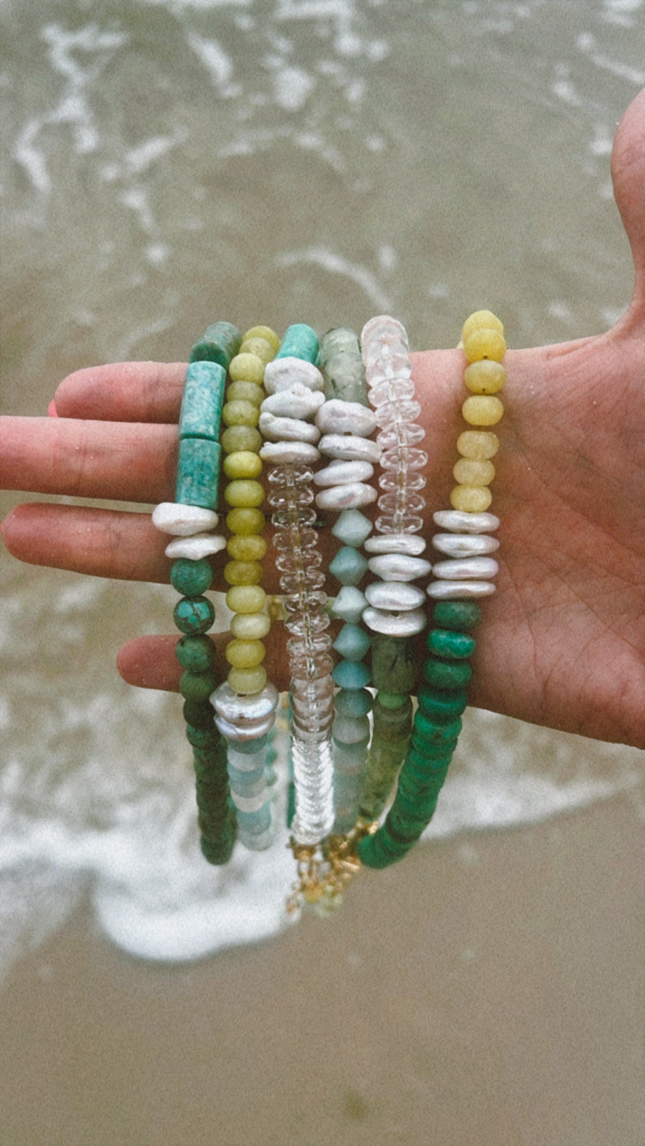 Statement sea split necklace