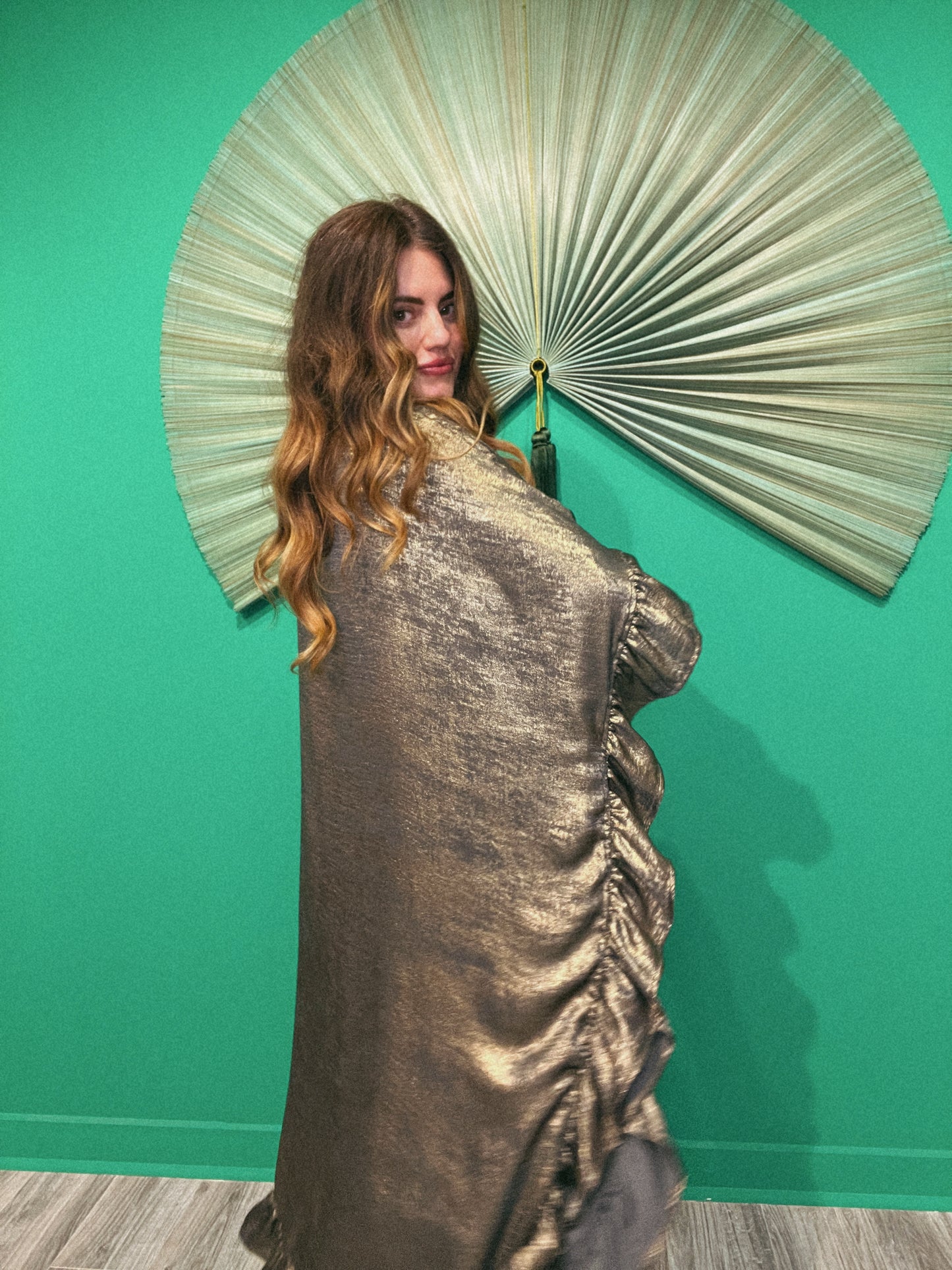 LTB 305 SILVER METAL - LILITH RUFFLE CAPE