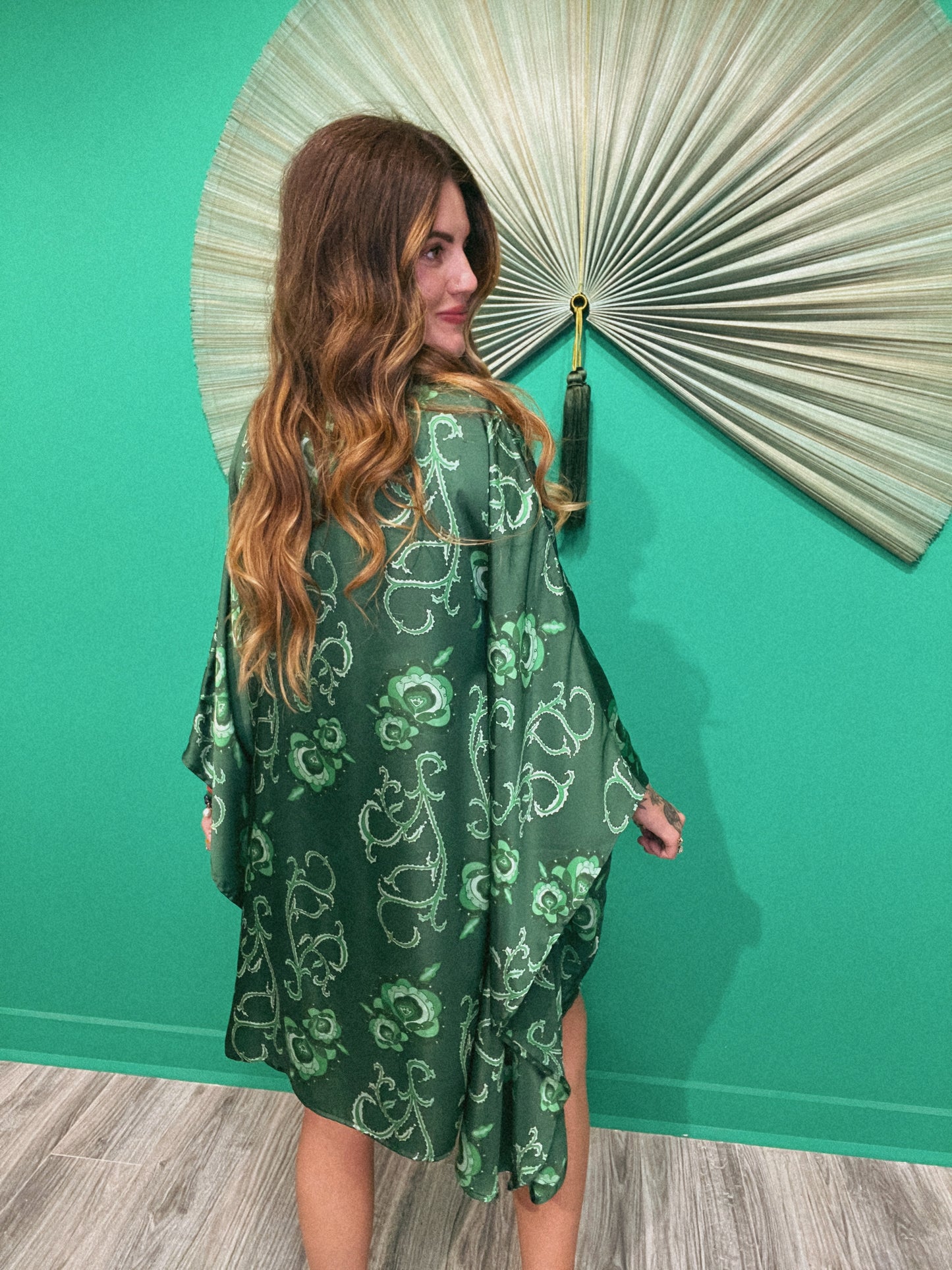 LTB788 EMERALD SWIRL- LENA SHORT KAFTAN -SATIN