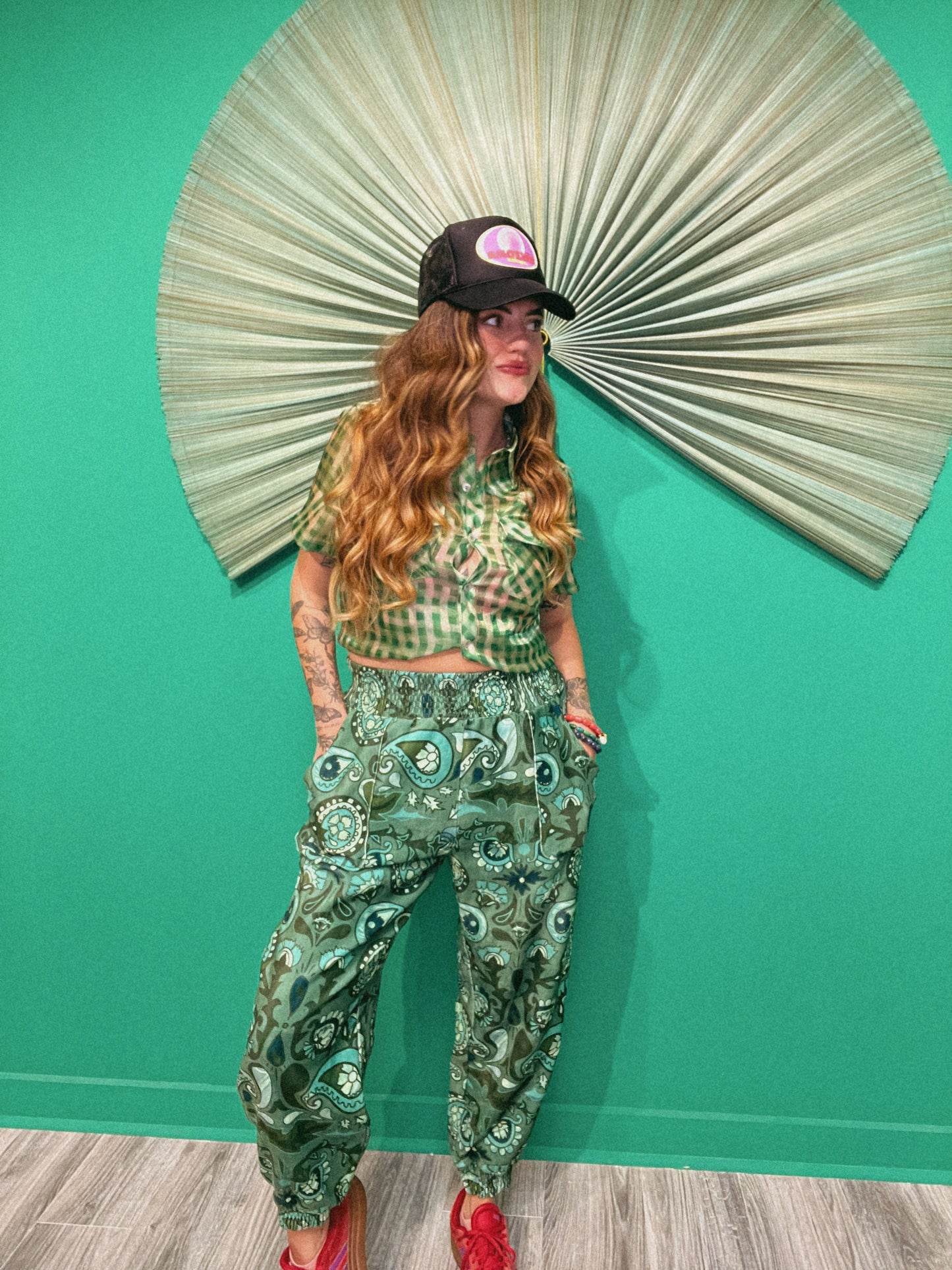 LTB602 LEIGH PAISLEY FLORAL - HARLUM JOGGER PANT