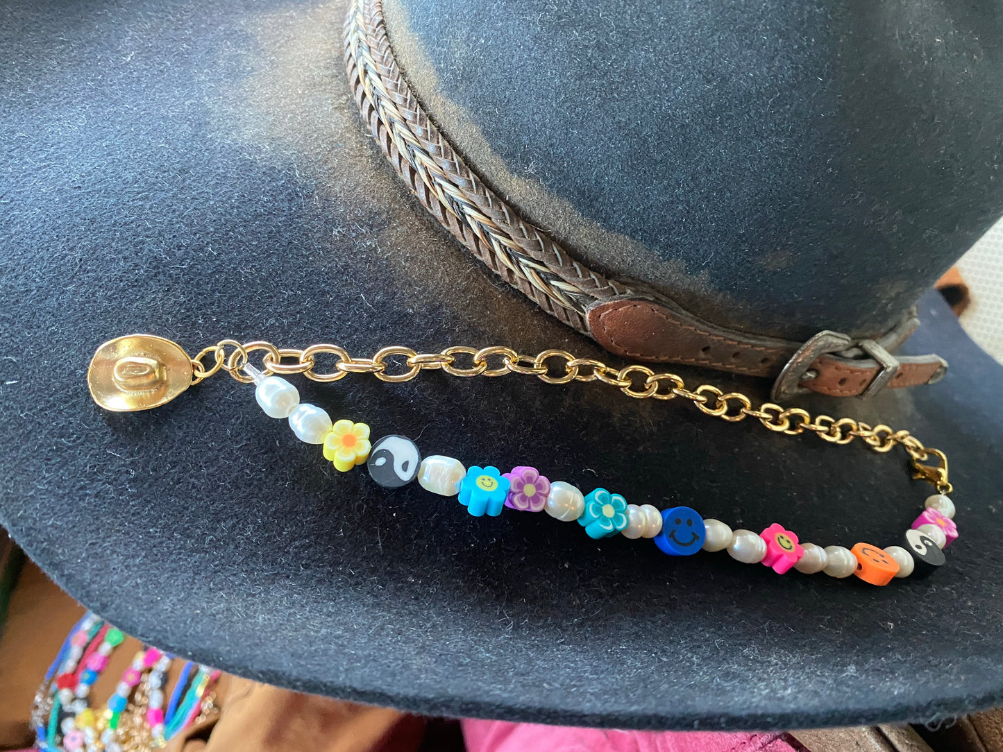 SPLIT UR HAT