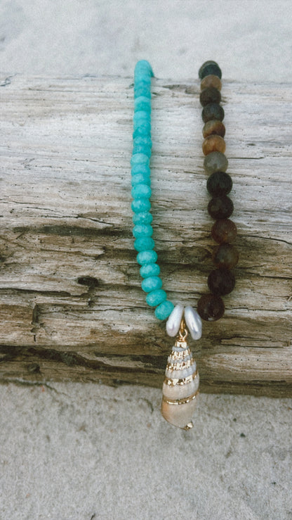 Statement seashell drop