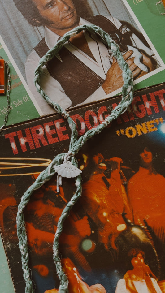 CARVED JADE FAN BOLO