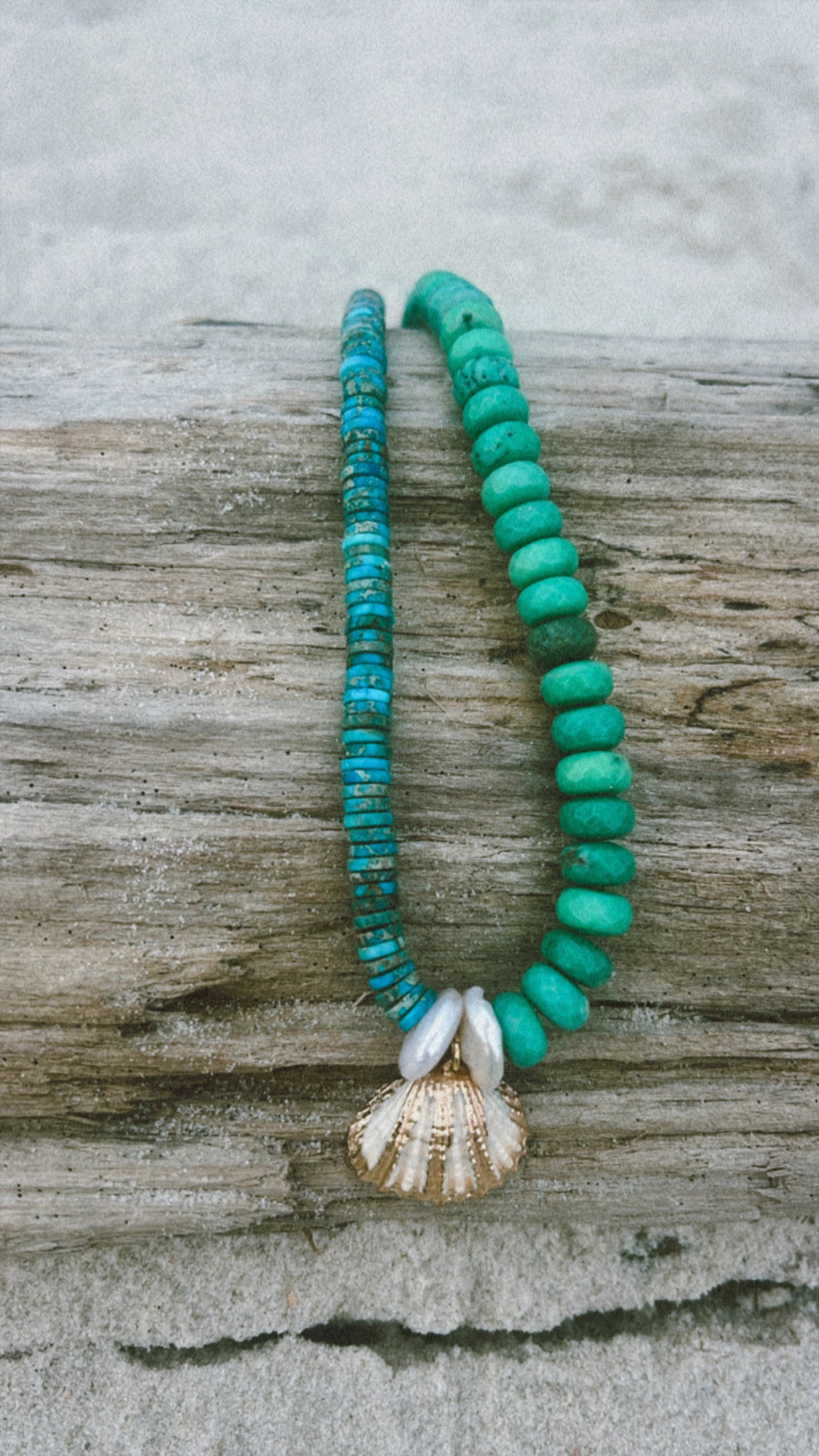 Statement seashell drop