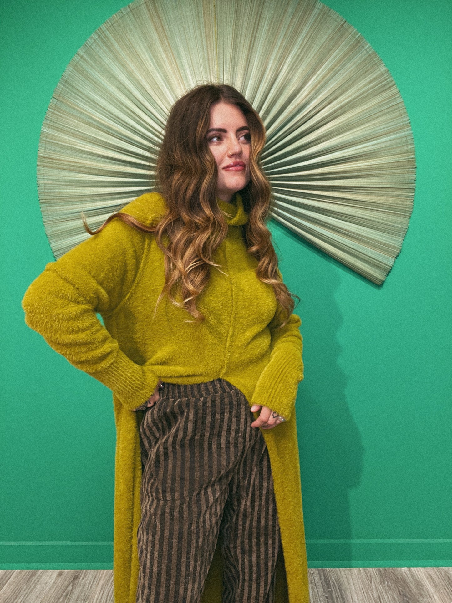 LTB 900 CHARTREUSE MOSS -SWEATER SPLIT